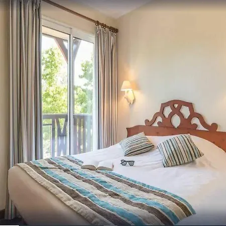 Apts Pierre Et Vacances Residence Du Golf Deauville Apartment Deauville